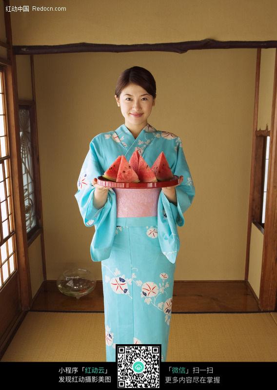 <em>穿和服</em>的日本女人81a图片(编号