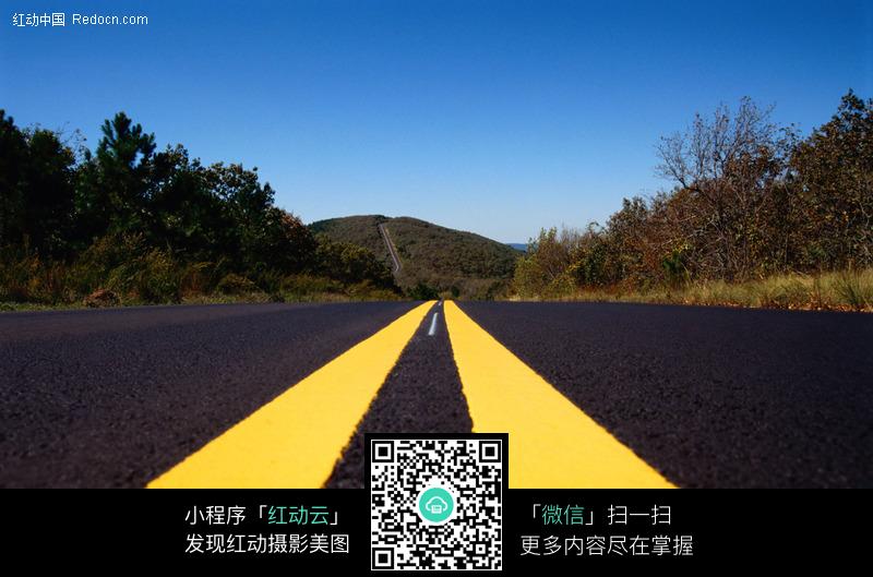 道路--马路黄线特写图片-环境图片|图片库|图库