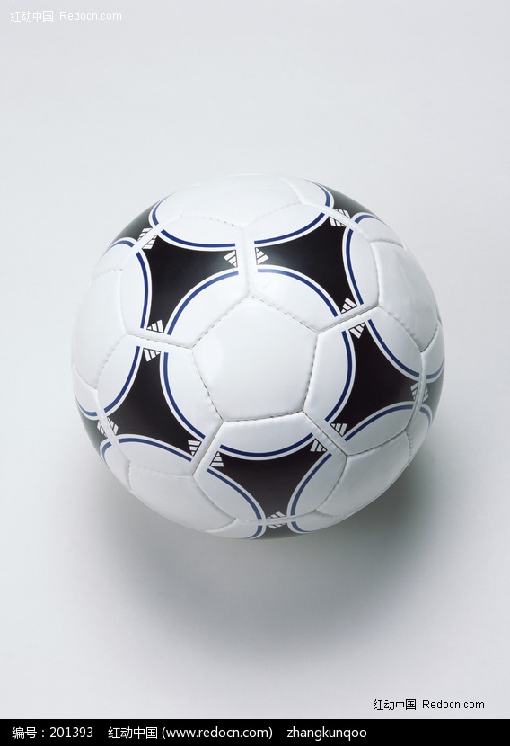 黑白相间的足球图片-生活用品|日常生活图片下