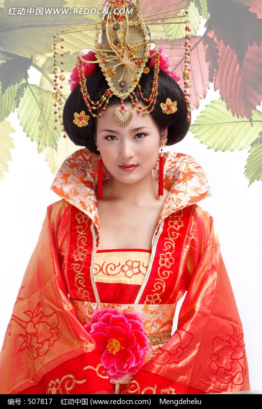穿宫廷服饰的古装美女图片