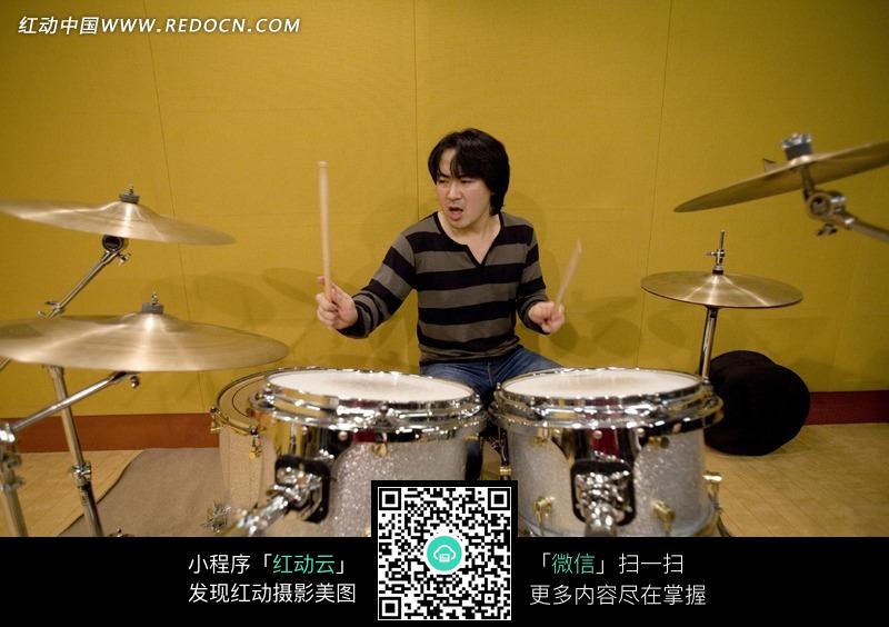 乐队鼓手特写照片图片(编号:657917)_其他_文