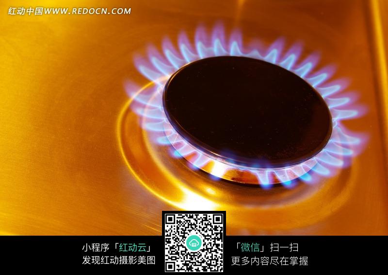 冒着蓝色火焰的的煤气灶图片(编号:856367)_其