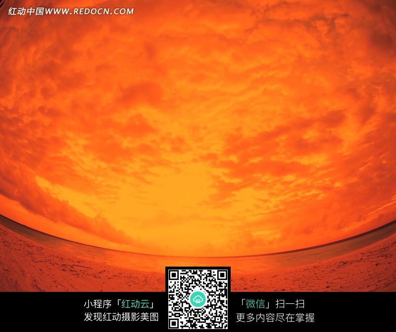 橙色天空下弧形的海面和沙滩图片(编号:1348801)_自然风景_自然风光_图片素材