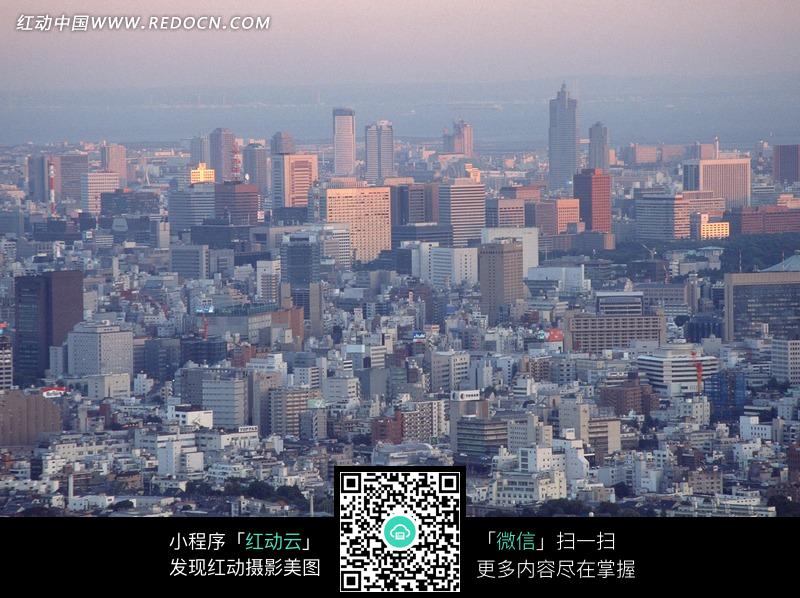 繁华城市的俯拍图片素材设计图片